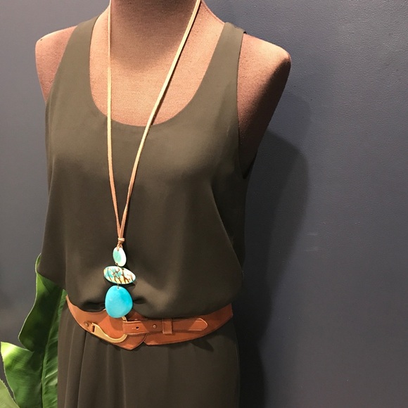 High low  black dress - Picture 2 of 4